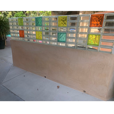 Bello trasparente intero corpo interno vetro mosaico per vetro a colori blocco piastrella cucina