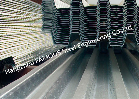 Q235 ondulato ha galvanizzato lo strato di Decking del pavimento d'acciaio