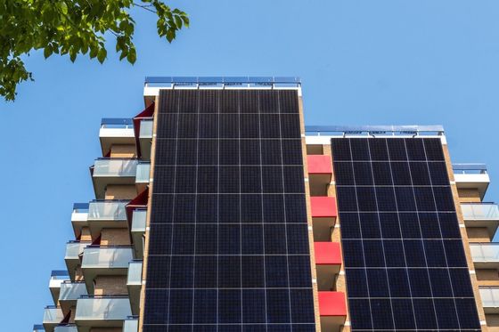 T5 moduli solari del grado BIPV PV per il sistema arieggiato della facciata