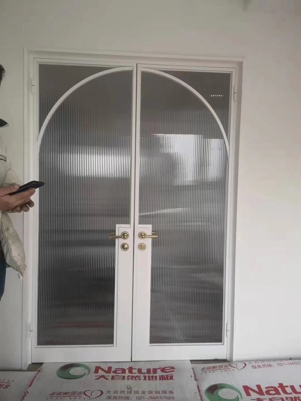 Finestre in vetro di alluminio resistenti alle intemperie a prezzi accessibili / porte in acciaio resistenti al fuoco con facile installazione