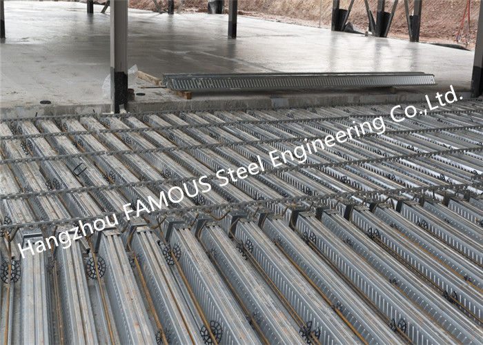 Decking composito del pavimento del metallo di 0.8mm-1.2mm per la multi costruzione ISO9001 del piano
